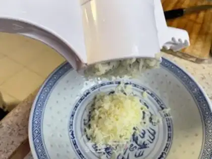 Make Potato mashed up cold and hot step 2