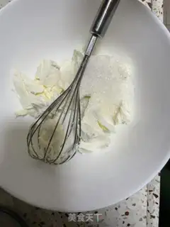 Make Pomegranate cheesemus step 8