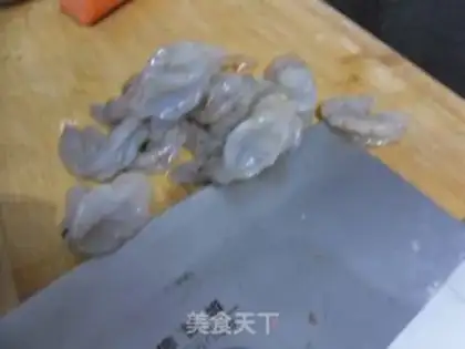 Make Liang Moo-mu-mui-shrimp step 1