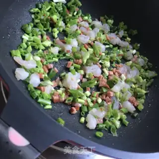 Make Shrimp rice step 4