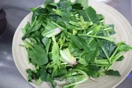 Make Pelican beef spinach fan step 2