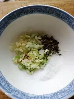 Make Super fast-eating hand-dry beans step 5