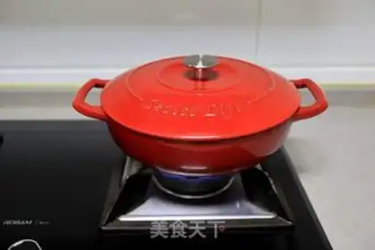 Make The sour sauce and the salsa step 5