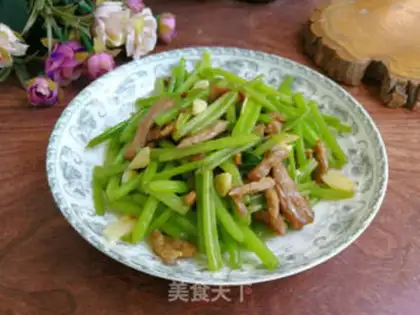 Make Potato leaves and fried meat step 6