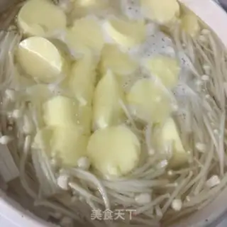Make Gold pins, tofu soup step 5