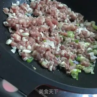Make Puffy noodles step 3