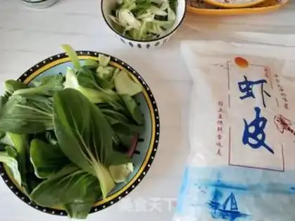 Make Shrimp-skin oil step 0