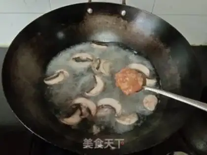 Make Scrambled meatball soup step 4