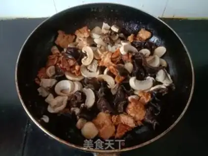 Make Mouth-black-mucked meat step 6