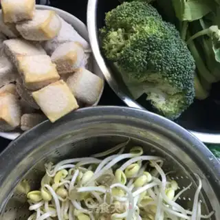 Make Spicy chicken casserole step 1