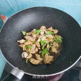 Make Chicken chest fried cucumber step 9