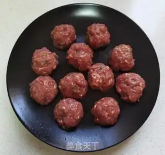 Make Beefball soup step 9