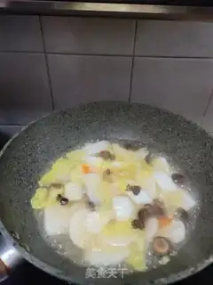 Make The mushrooms, the pastries step 5
