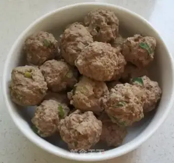 Make Beefball soup step 13