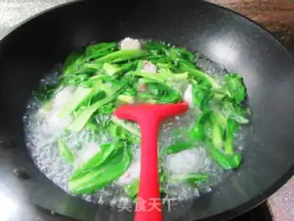 Make Sausage shrimp cuisine to cook fans step 4