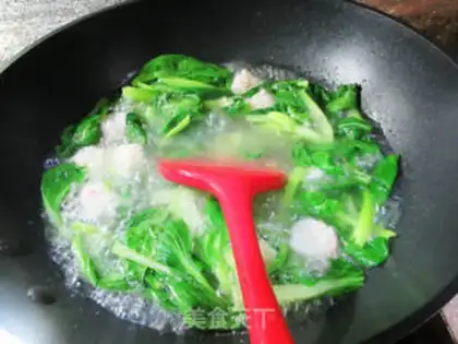 Make Sausage shrimp cuisine to cook fans step 5