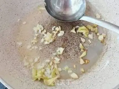 Make Peaches shrimp step 4