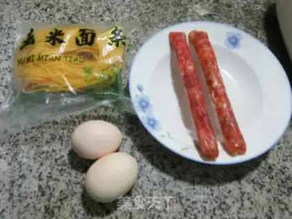 Make Sausage egg corn noodles step 0