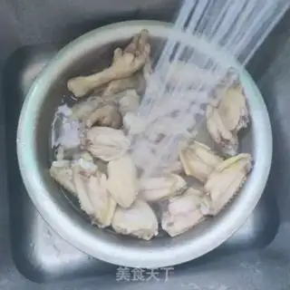 Make Chicken wings, chicken claws, chicken legs step 2