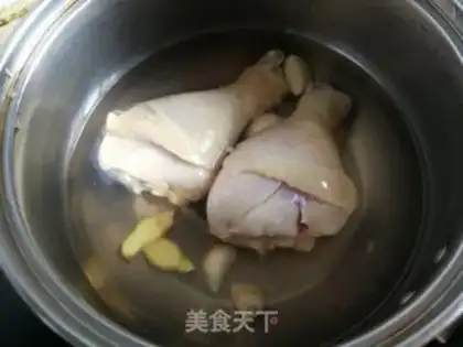 Make White chicken legs step 1