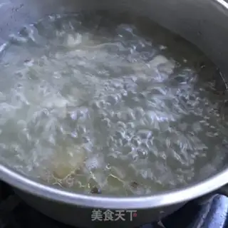 Make Chicken soup, egg noodles step 2
