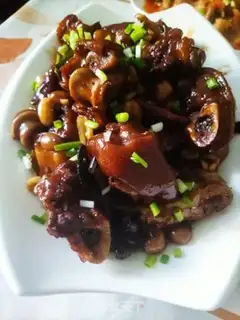 Make Red burning pig hoof step 10