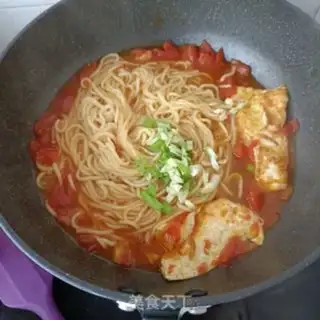 Make Tomato fried egg noodles step 13