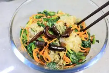Make Spicy silver spinach step 11