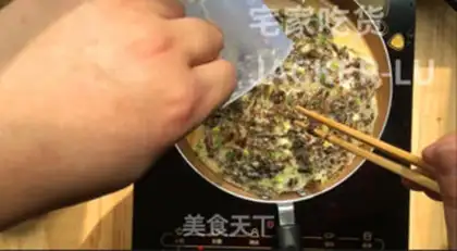 Make A omelet step 2