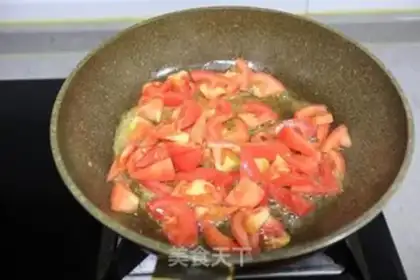 Make Fresh and appetizing tomato halibut step 5