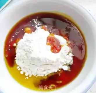 Make The egg yolk mooncake step 1