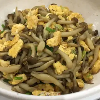 Make Egg fried crab mushrooms step 8