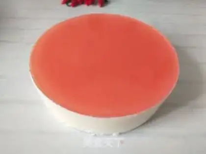 Make Smelt yogurt mousse cake step 9