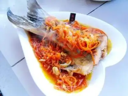 Make Clear the salmon tail step 11