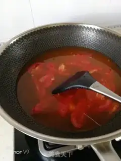 Make Tomato meatball noodles step 3