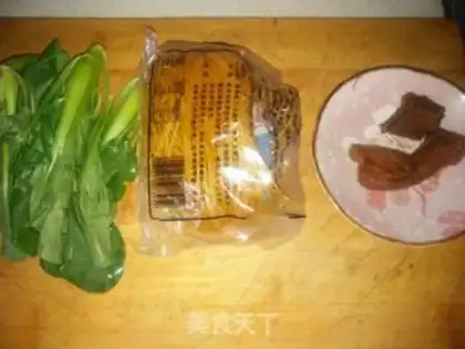 Make Beef corn noodles step 0