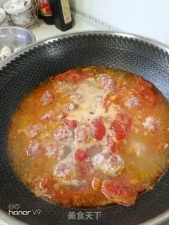 Make Tomato meatball noodles step 5