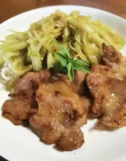 Make The roast cucumber garlic noodles step 10