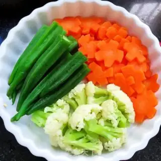 Make Juicy three colored vegetables step 7
