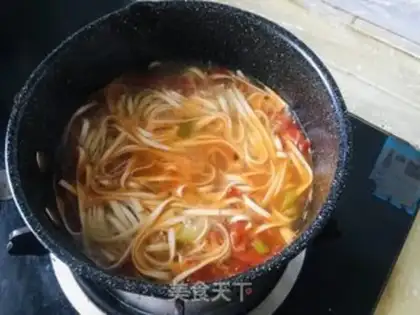 Make Tomato chicken noodles step 8
