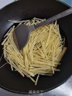 Make Spicy potatoes step 3