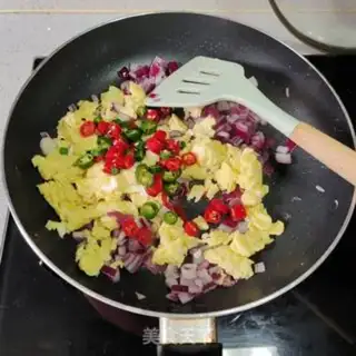 Make Egg sauce noodles step 7