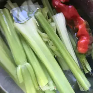 Make Celery and meat step 0