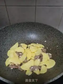 Make Beef fried potatoes step 10