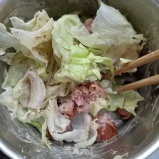 Make Barbecue sausage salad step 6