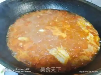 Make Chicken cabbage tomato noodles step 2