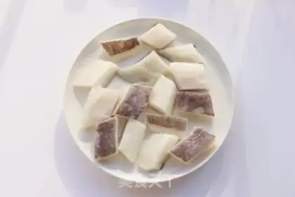 Make Fruit-flavored halibut step 1