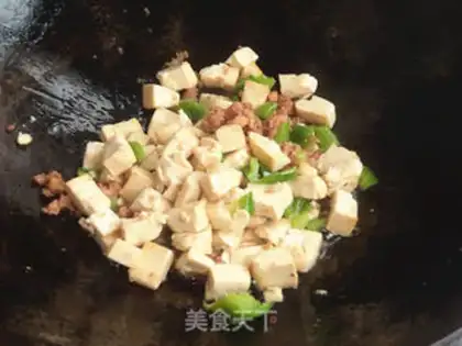 Make Tofu roasted meat noodles step 5