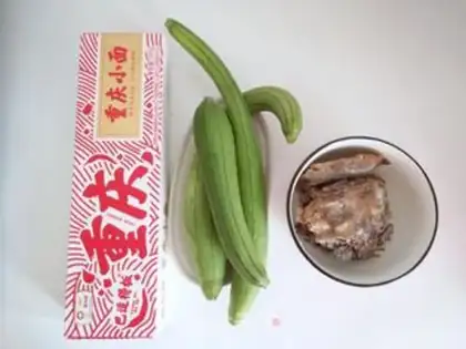 Make Smelt beef noodles step 0