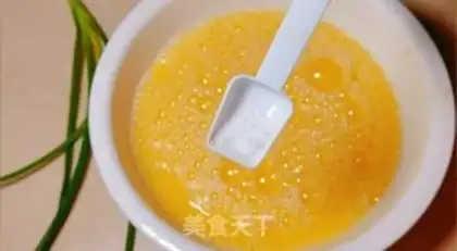 Make Cracking eggs step 7